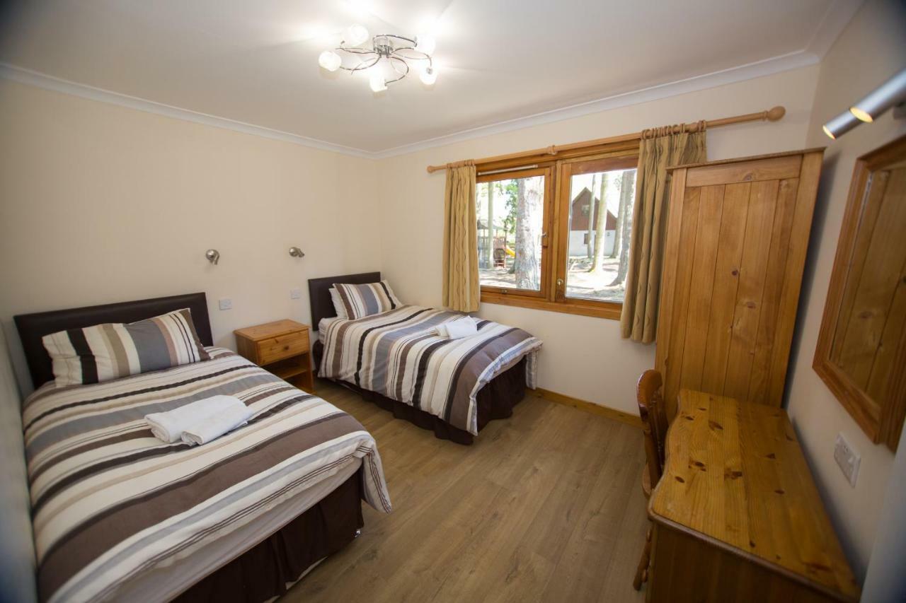 Invercauld Lodges Ballater Exterior foto