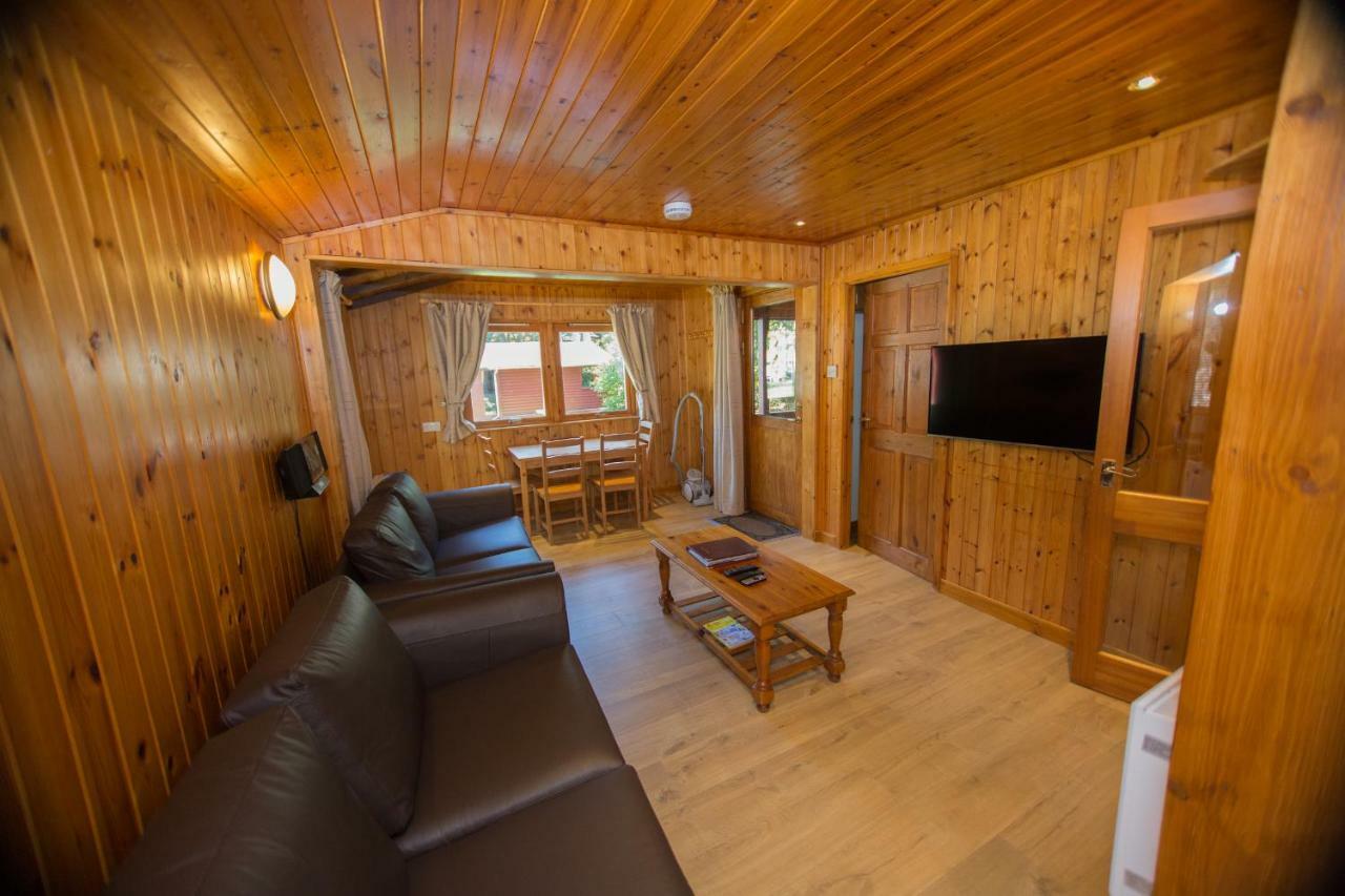 Invercauld Lodges Ballater Exterior foto